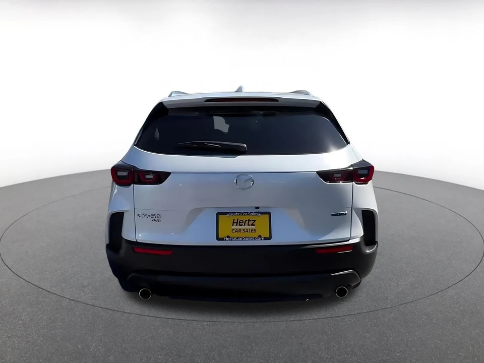 2025 Mazda CX-50 - Image 14 of 31