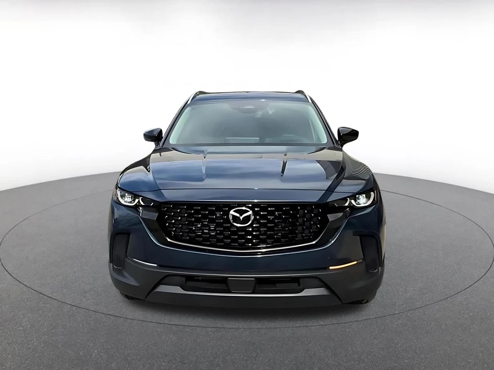 2025 Mazda CX-50 - Image 4 of 31
