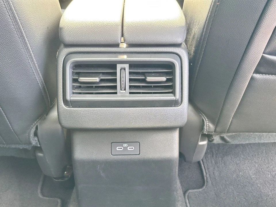 2025 Mazda CX-50 - Image 22 of 31