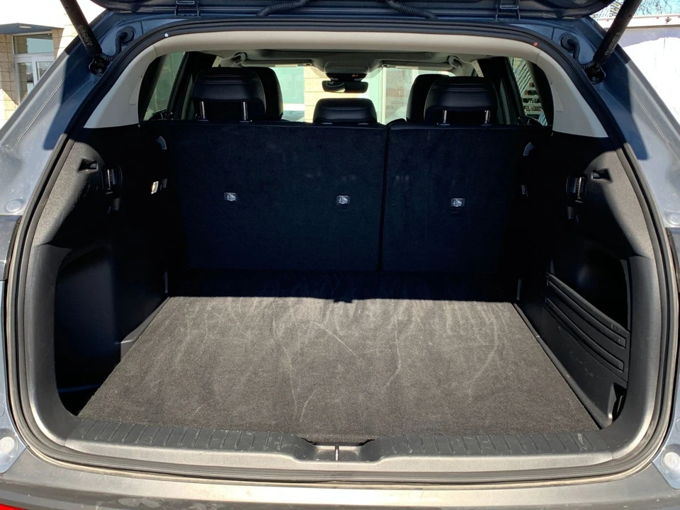 2025 Mazda CX-50 - Image 28 of 31