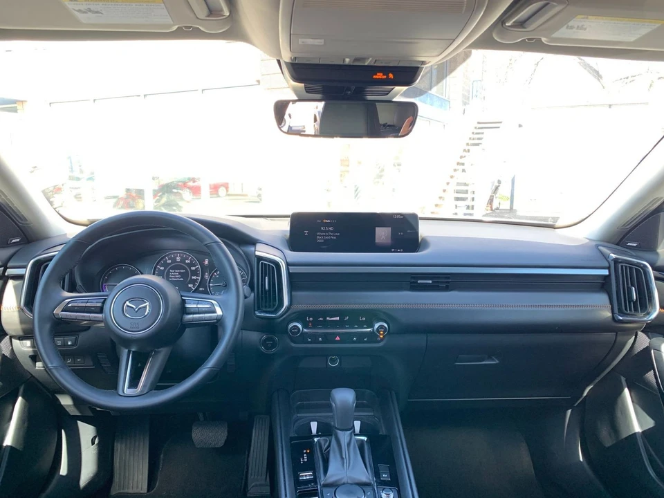 2025 Mazda CX-50 - Image 30 of 31