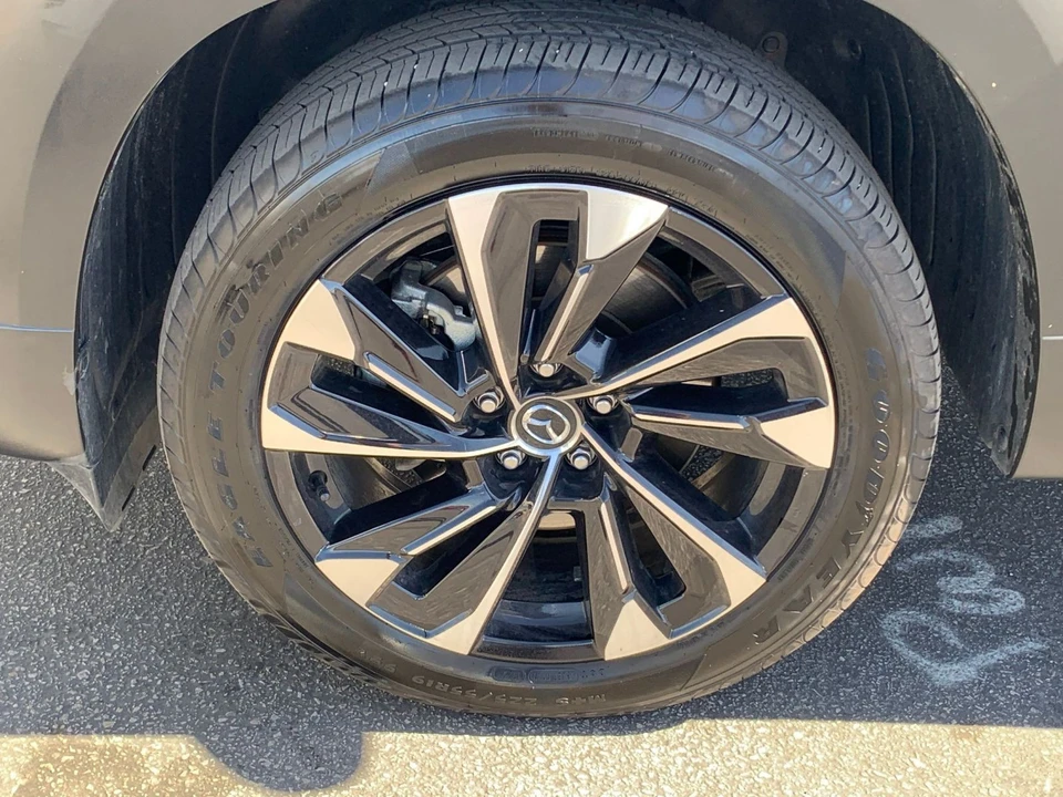 2025 Mazda CX-50 - Image 27 of 31