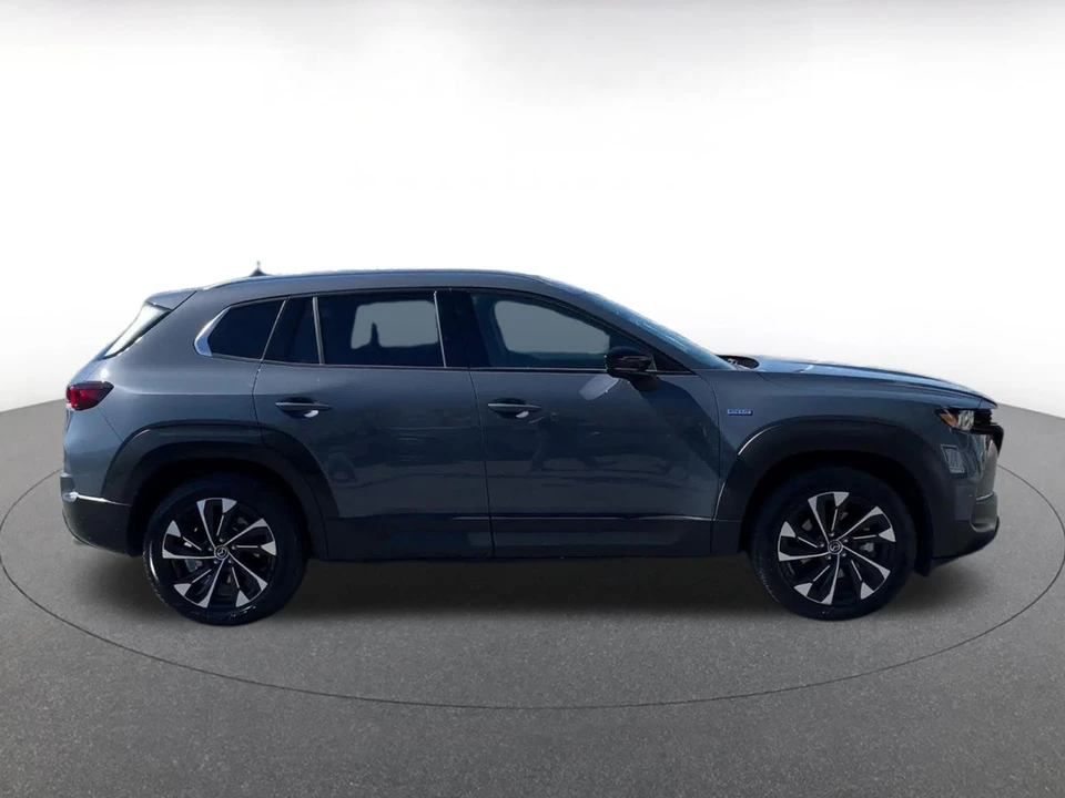 2025 Mazda CX-50 - Image 13 of 31