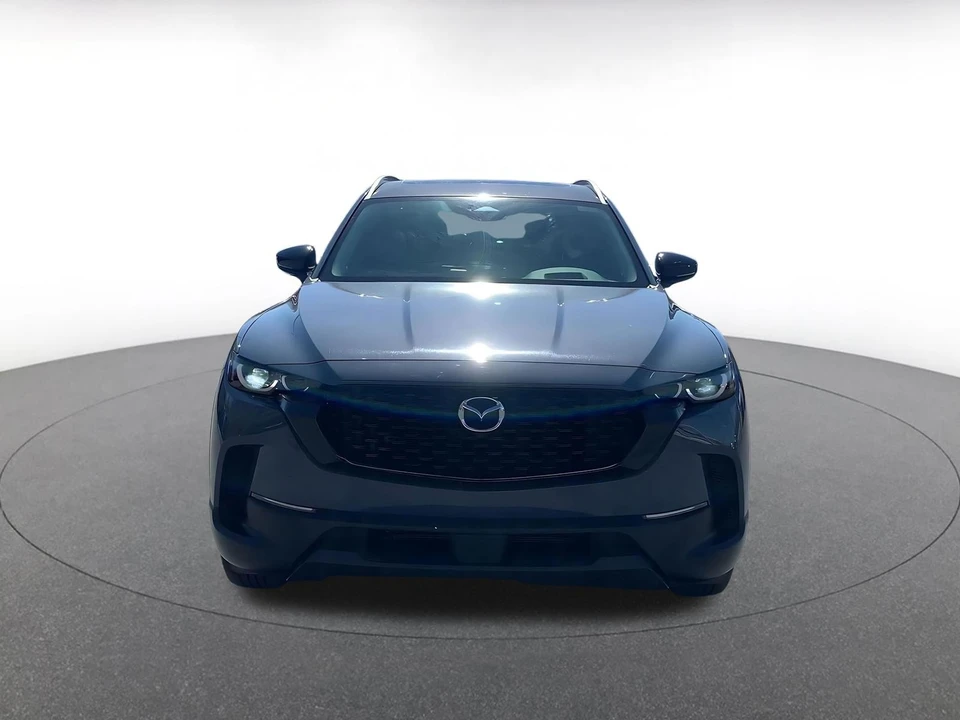 2025 Mazda CX-50 - Image 4 of 31