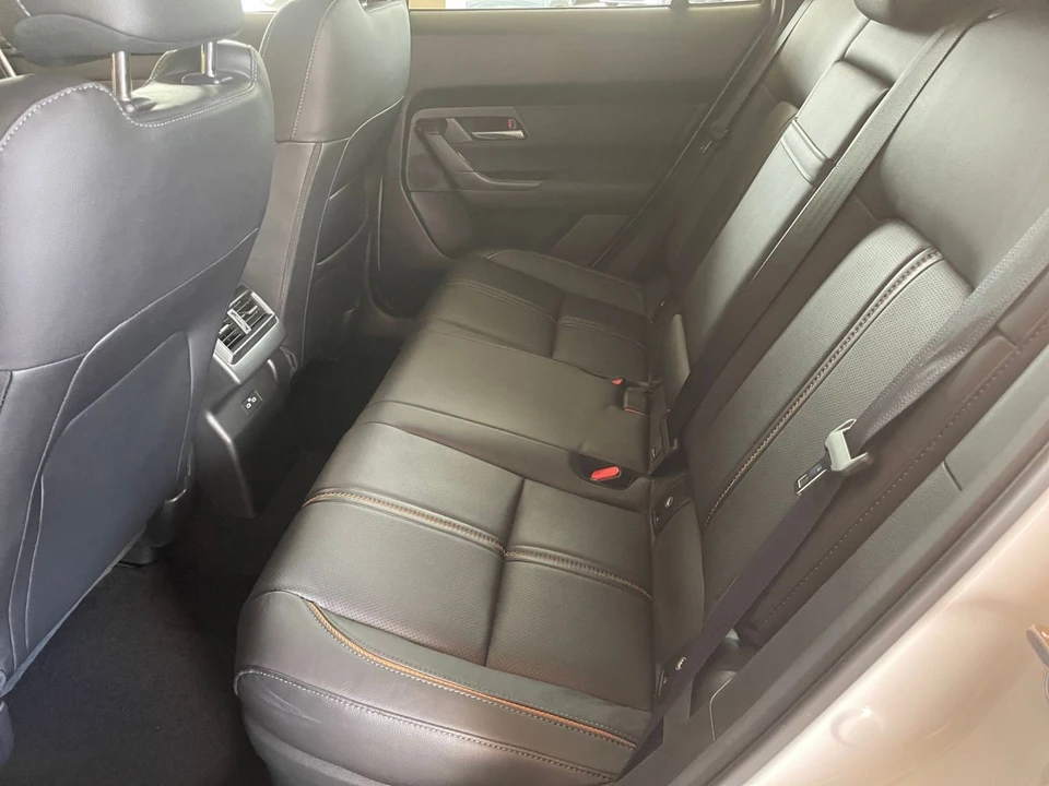 2025 Mazda CX-50 - Image 29 of 31