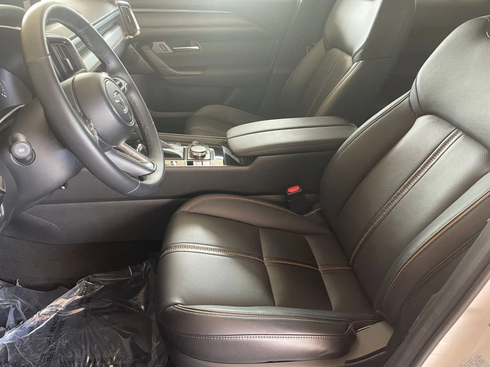 2025 Mazda CX-50 - Image 30 of 31