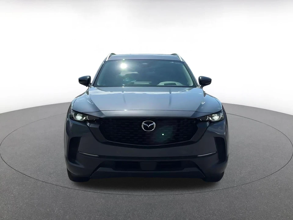2025 Mazda CX-50 - Image 4 of 31