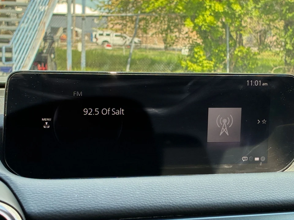 2025 Mazda CX-50 - Image 18 of 31