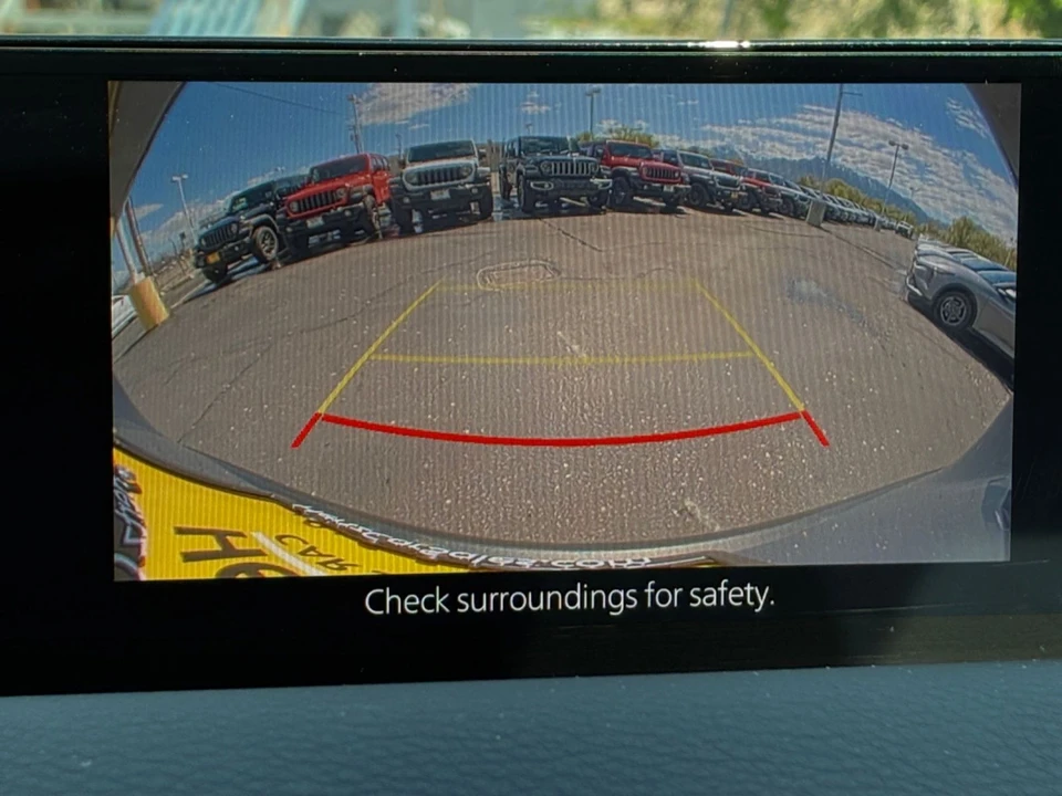 2025 Mazda CX-50 - Image 23 of 31