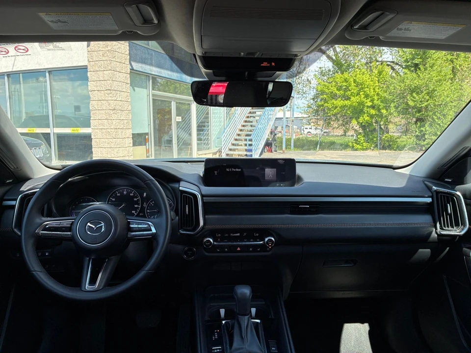 2025 Mazda CX-50 - Image 30 of 31