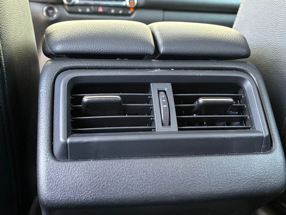 2025 Mazda CX-50 - Image 22 of 31