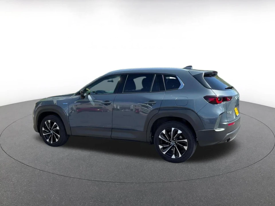 2025 Mazda CX-50 - Image 9 of 31