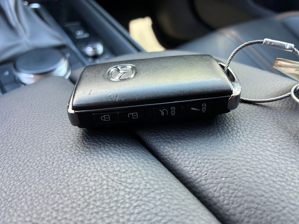 2025 Mazda CX-50 - Image 19 of 31
