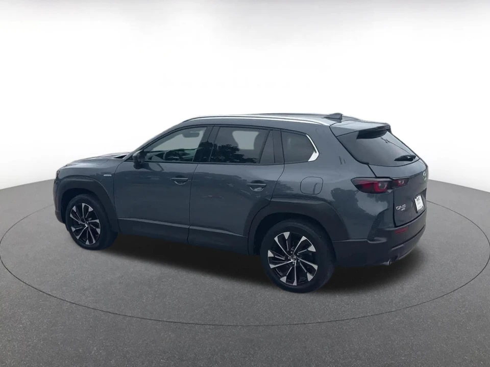 2025 Mazda CX-50 - Image 12 of 31