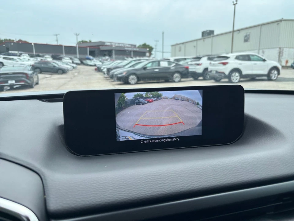 2025 Mazda CX-50 - Image 22 of 31
