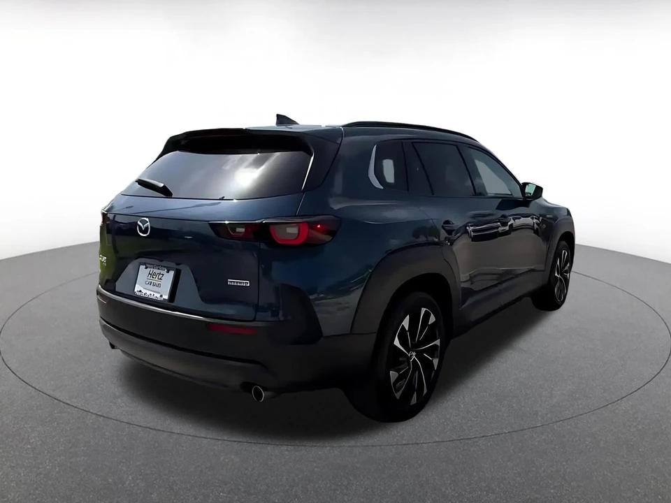 2025 Mazda CX-50 - Image 16 of 31