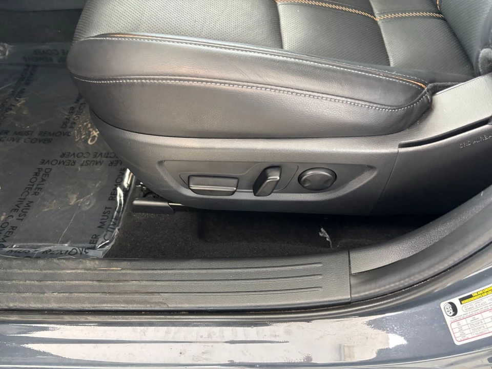 2025 Mazda CX-50 - Image 26 of 31