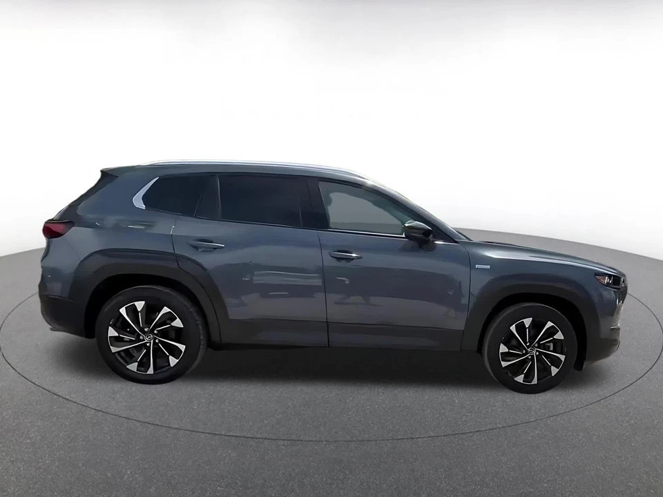2025 Mazda CX-50 - Image 20 of 31