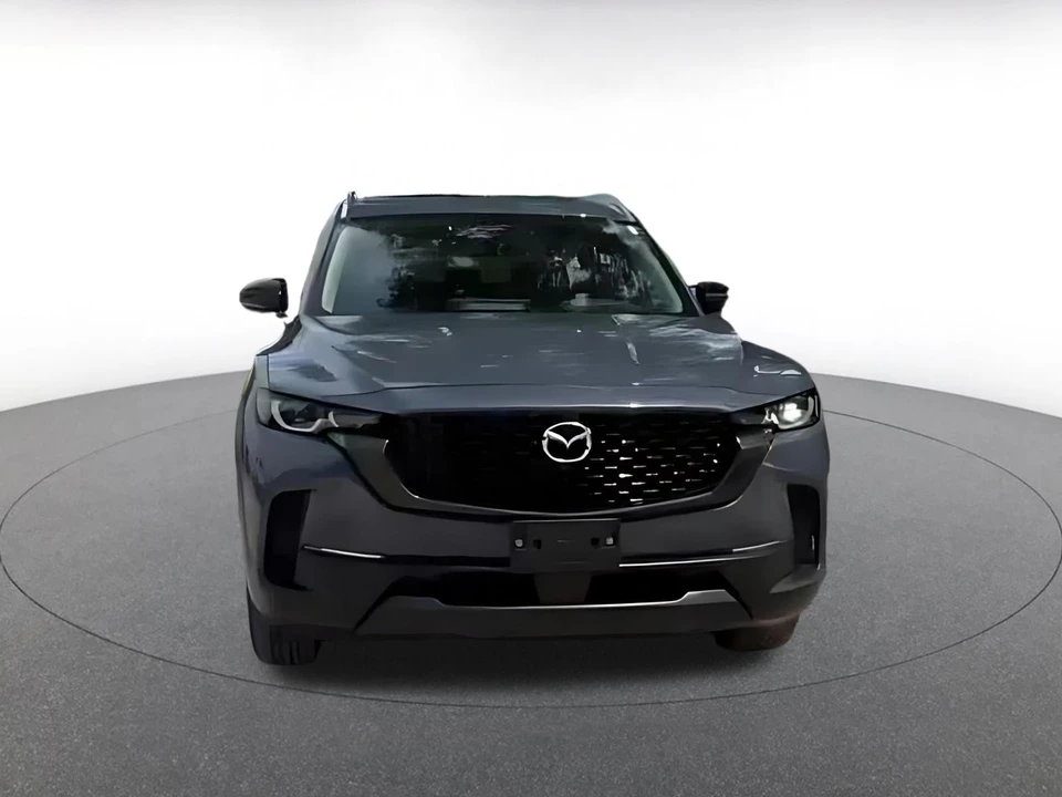 2025 Mazda CX-50 - Image 4 of 31