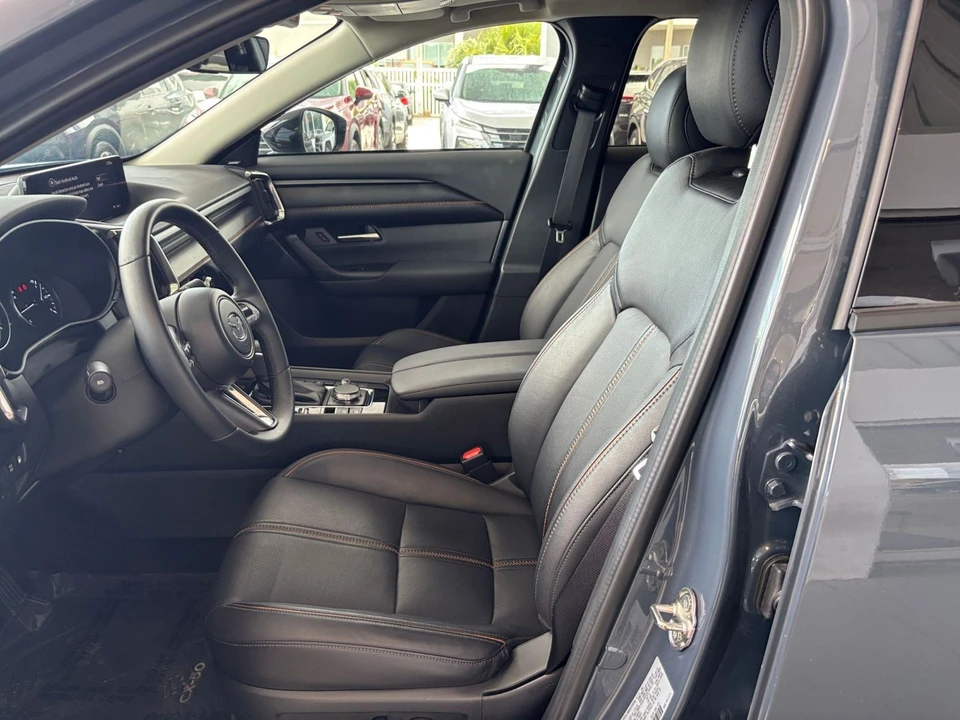 2025 Mazda CX-50 - Image 25 of 31