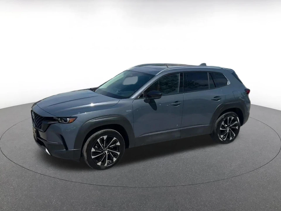2025 Mazda CX-50 - Image 9 of 31