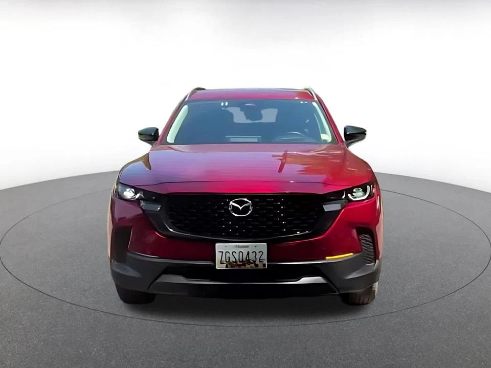 2025 Mazda CX-50 - Image 4 of 31
