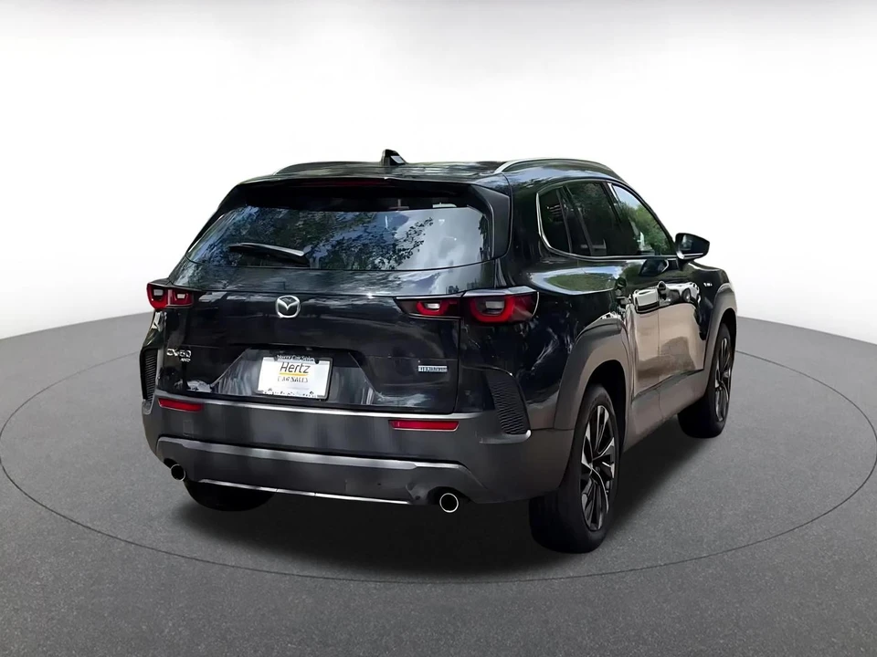 2025 Mazda CX-50 - Image 15 of 31