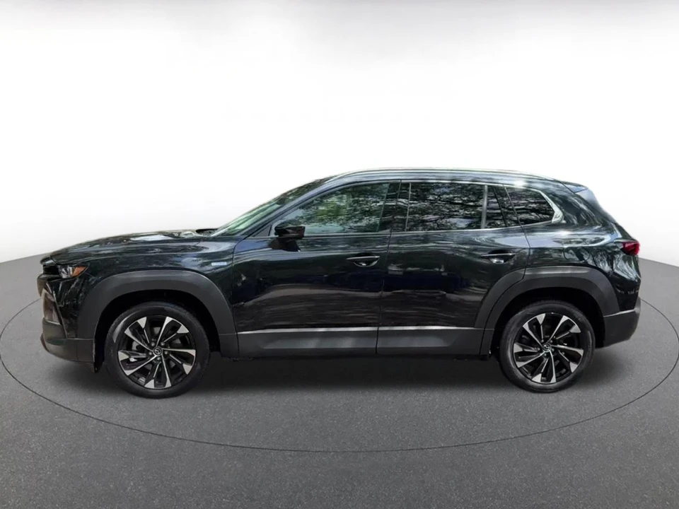 2025 Mazda CX-50 - Image 7 of 31
