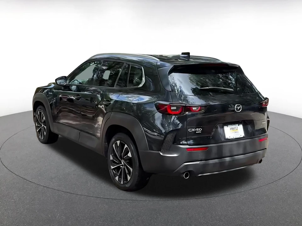 2025 Mazda CX-50 - Image 11 of 31