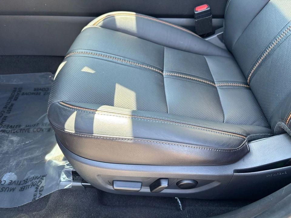 2025 Mazda CX-50 - Image 18 of 31