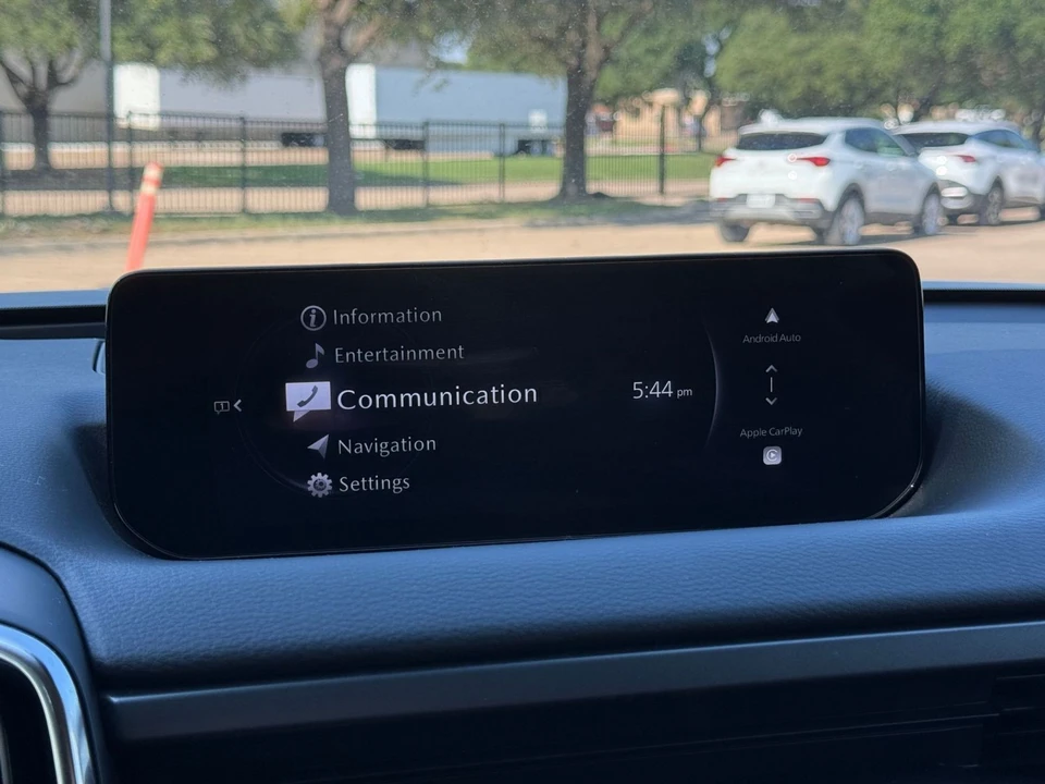 2025 Mazda CX-50 - Image 19 of 31
