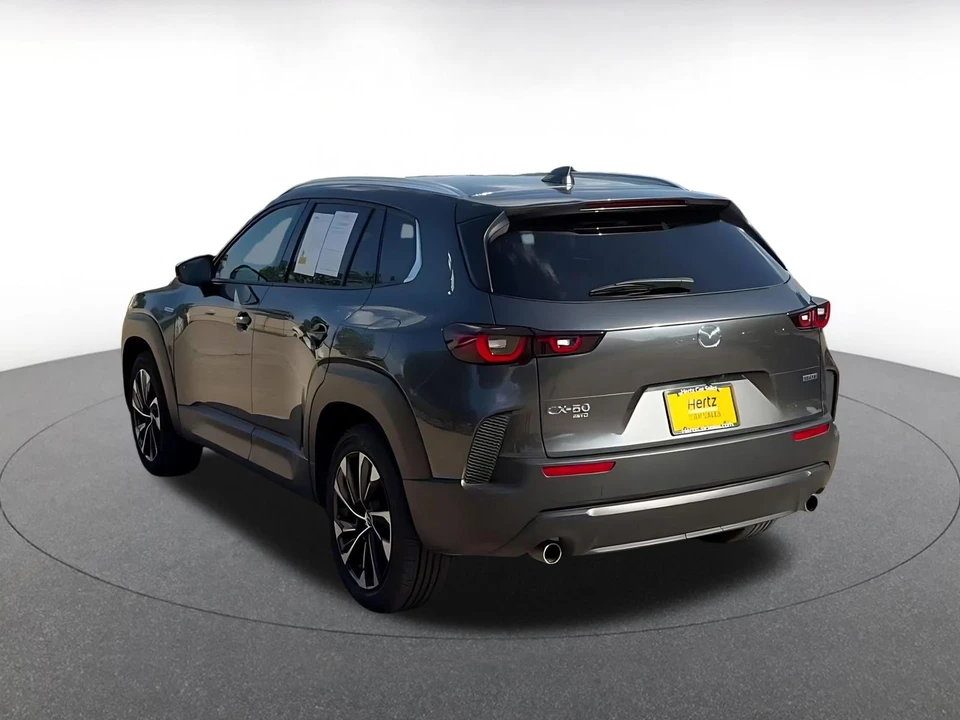 2025 Mazda CX-50 - Image 11 of 31