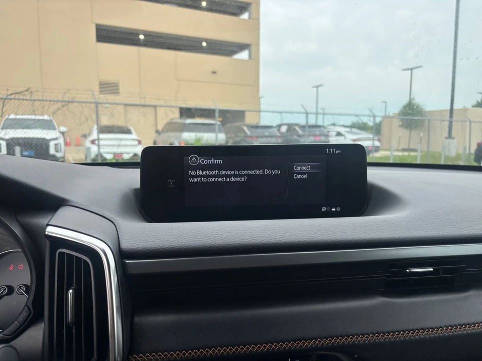 2025 Mazda - Image 18 of 31