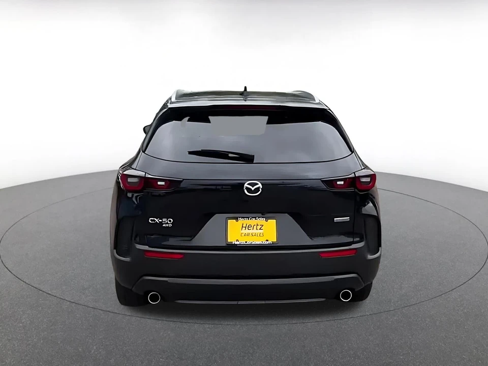 2025 Mazda CX-50 - Image 14 of 31