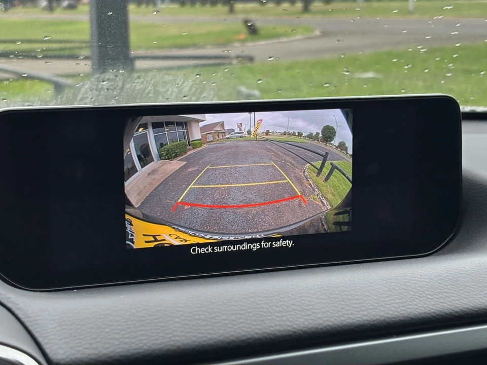 2025 Mazda CX-50 - Image 27 of 31