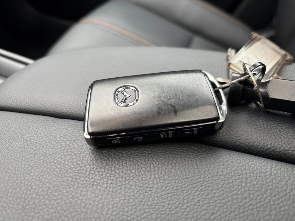 2025 Mazda CX-50 - Image 23 of 31