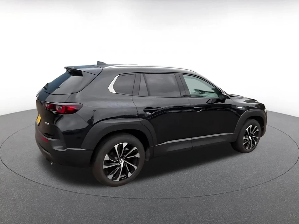 2025 Mazda CX-50 - Image 17 of 31