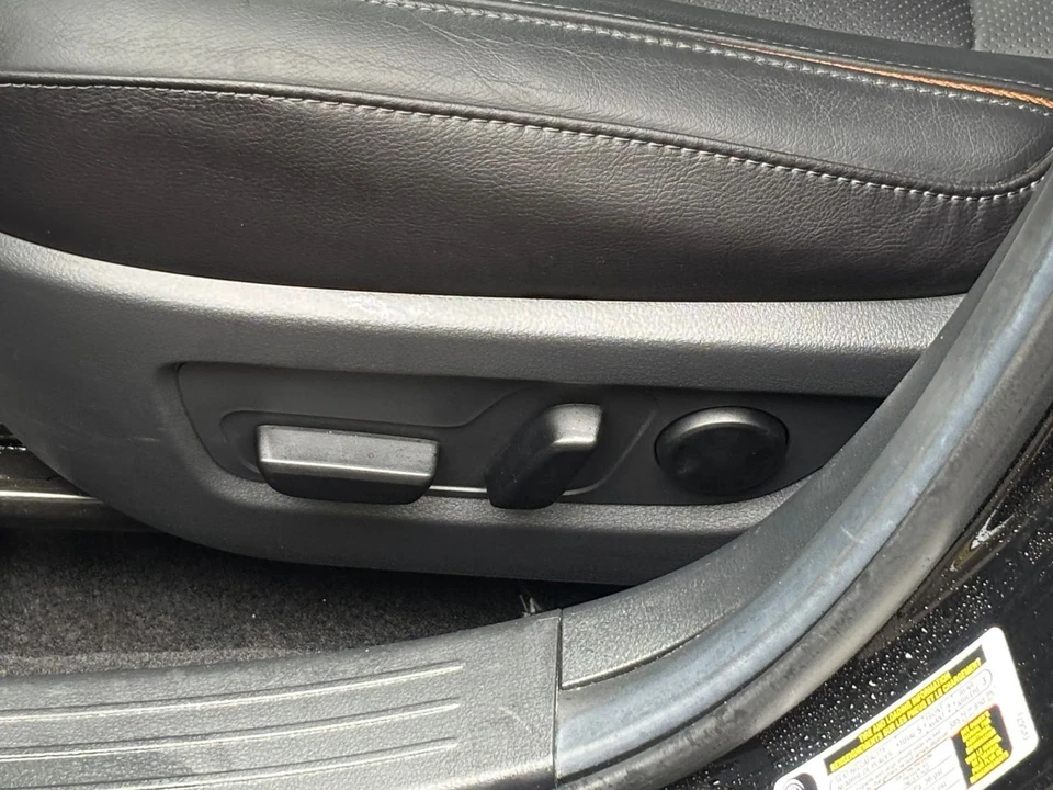 2025 Mazda CX-50 - Image 24 of 31