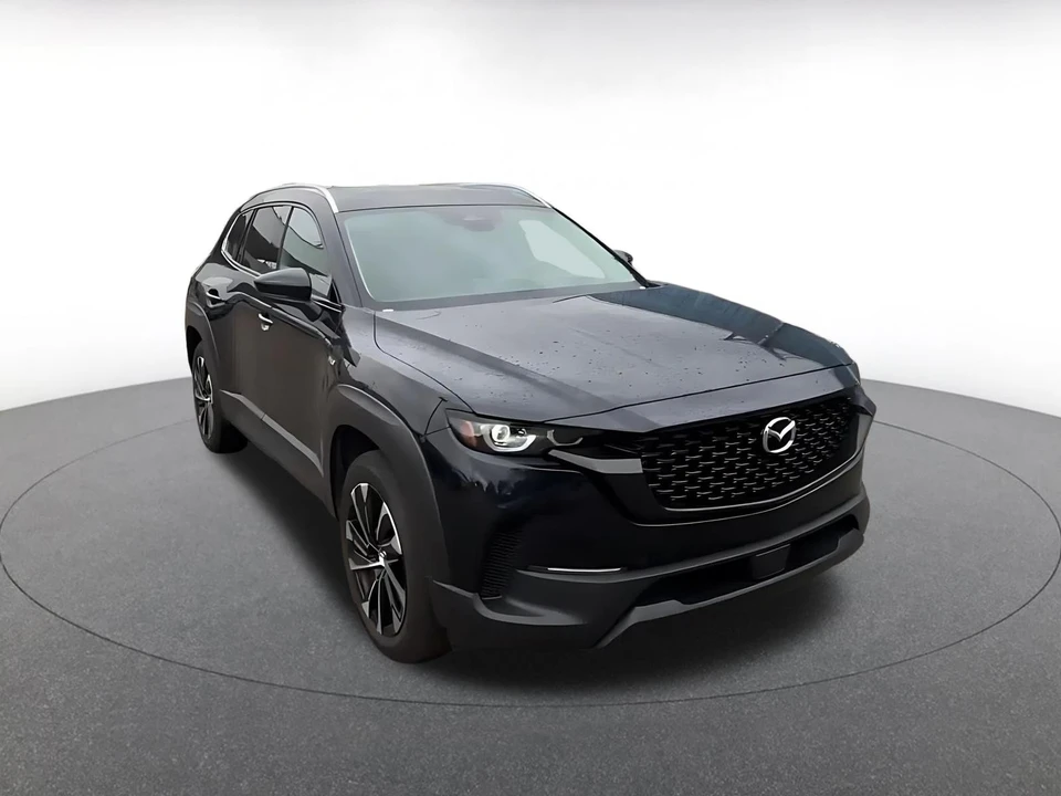 2025 Mazda CX-50 - Image 3 of 31