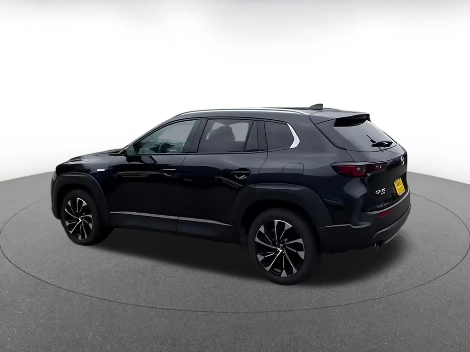 2025 Mazda CX-50 - Image 12 of 31