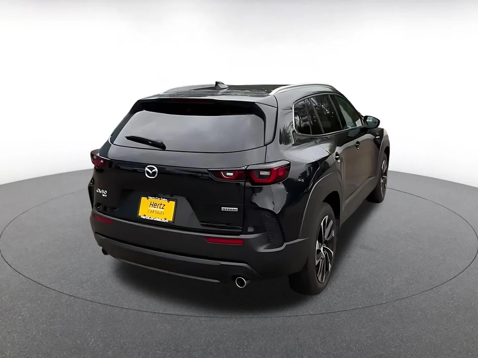 2025 Mazda CX-50 - Image 16 of 31
