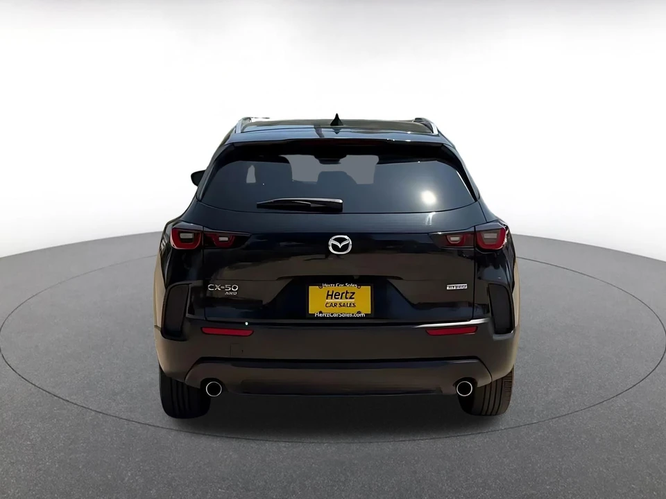 2025 Mazda CX-50 - Image 14 of 31