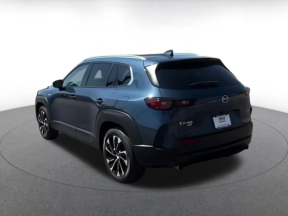 2025 Mazda CX-50 - Image 12 of 31