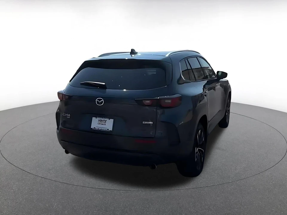2025 Mazda CX-50 - Image 15 of 31