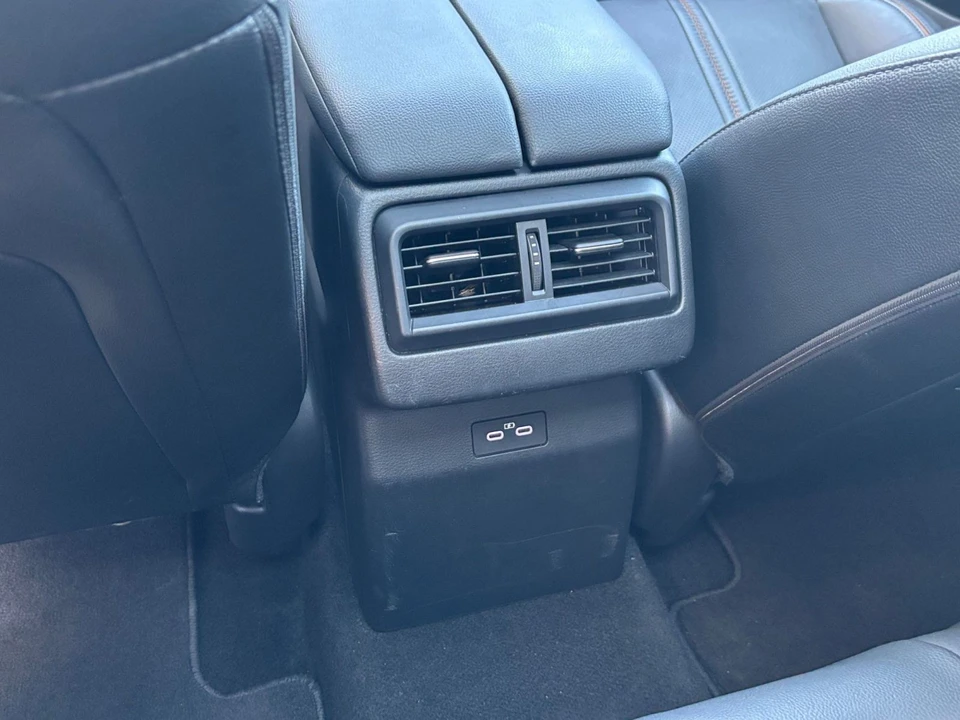 2025 Mazda CX-50 - Image 26 of 31