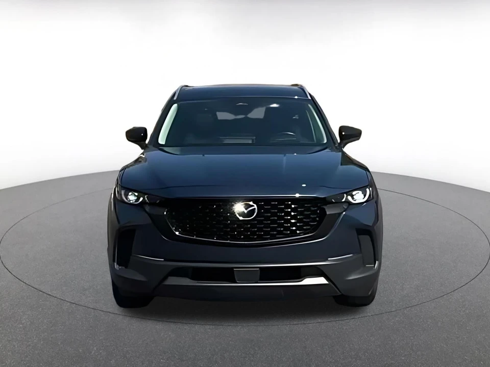 2025 Mazda CX-50 - Image 4 of 31