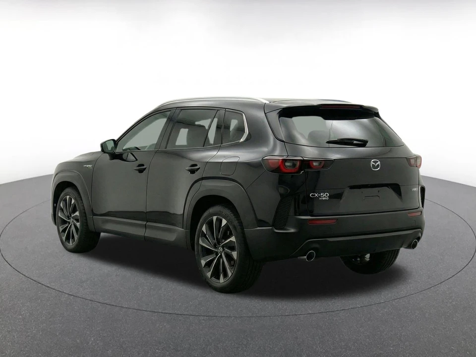 2025 Mazda CX-50 - Image 6 of 18