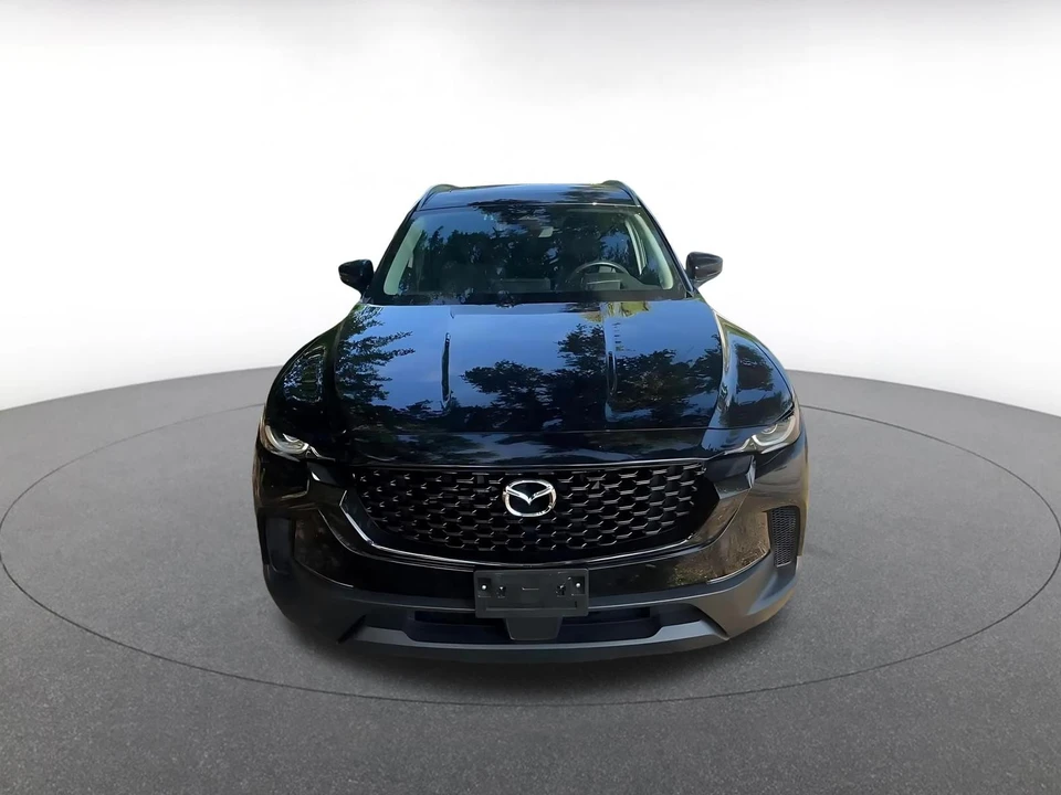 2025 Mazda CX-50 - Image 4 of 31