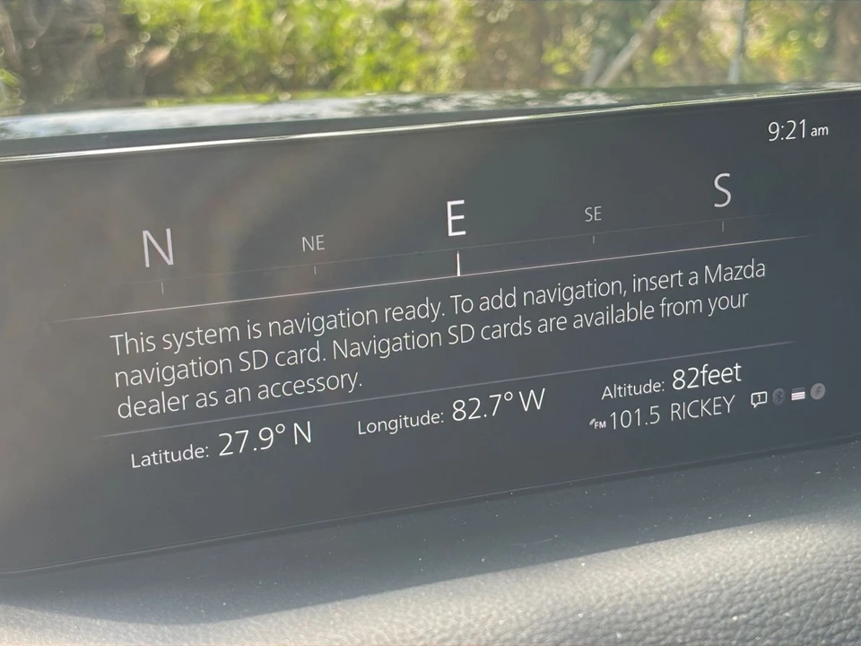 2025 Mazda CX-50 - Image 22 of 31