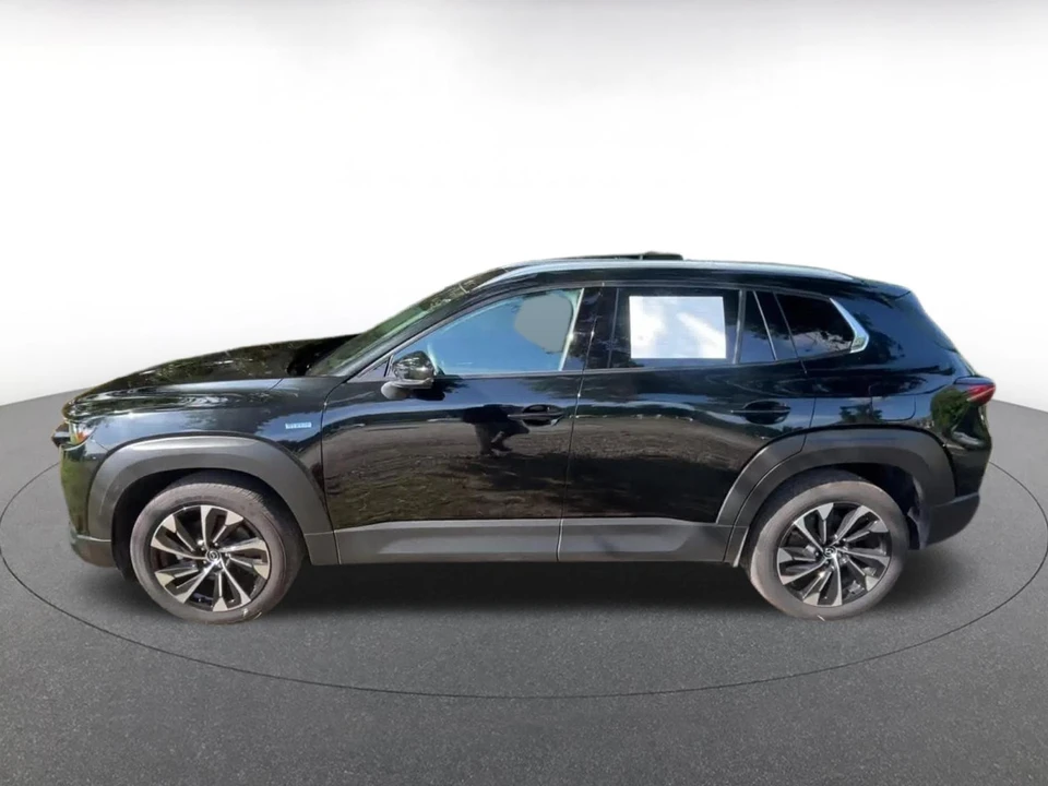 2025 Mazda CX-50 - Image 11 of 31